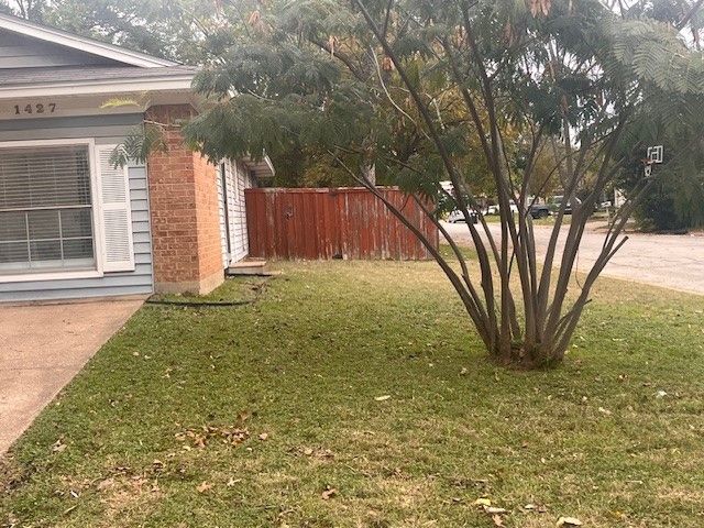 1427 Noble Street, Denton, TX 76209