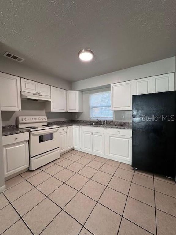 10407 N JASMINE AVENUE B, Tampa, FL 33612