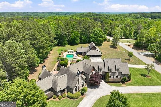 605 Carriage Avenue, Jefferson, GA 30549
