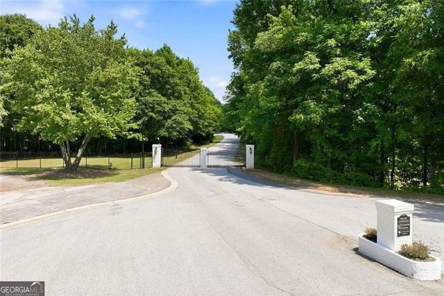605 Carriage Avenue, Jefferson, GA 30549
