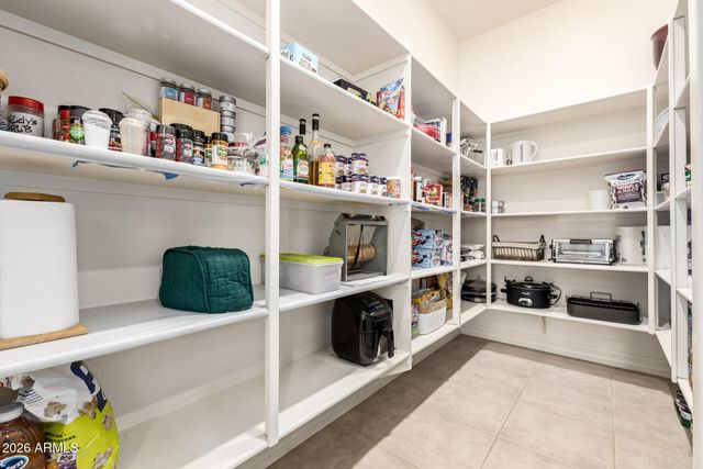 2924 E ATHENA Avenue, Gilbert, AZ 85297