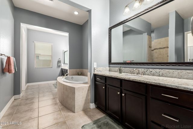 2924 E ATHENA Avenue, Gilbert, AZ 85297