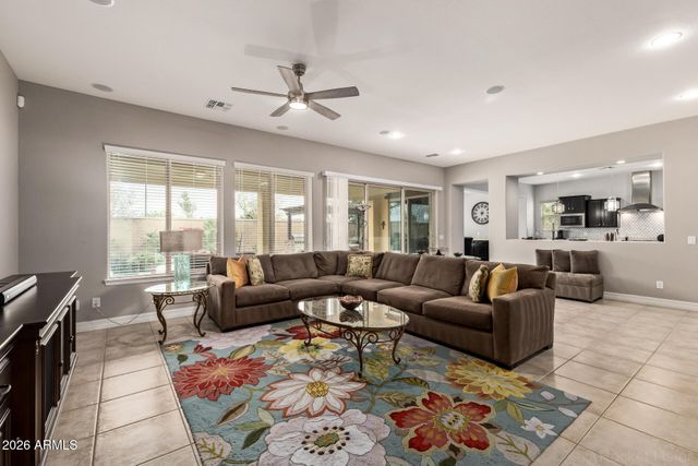 2924 E ATHENA Avenue, Gilbert, AZ 85297