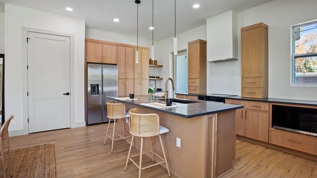 1505 W ARCH STREET 2, Tampa, FL 33607