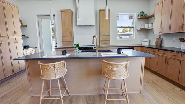 1505 W ARCH STREET 2, Tampa, FL 33607