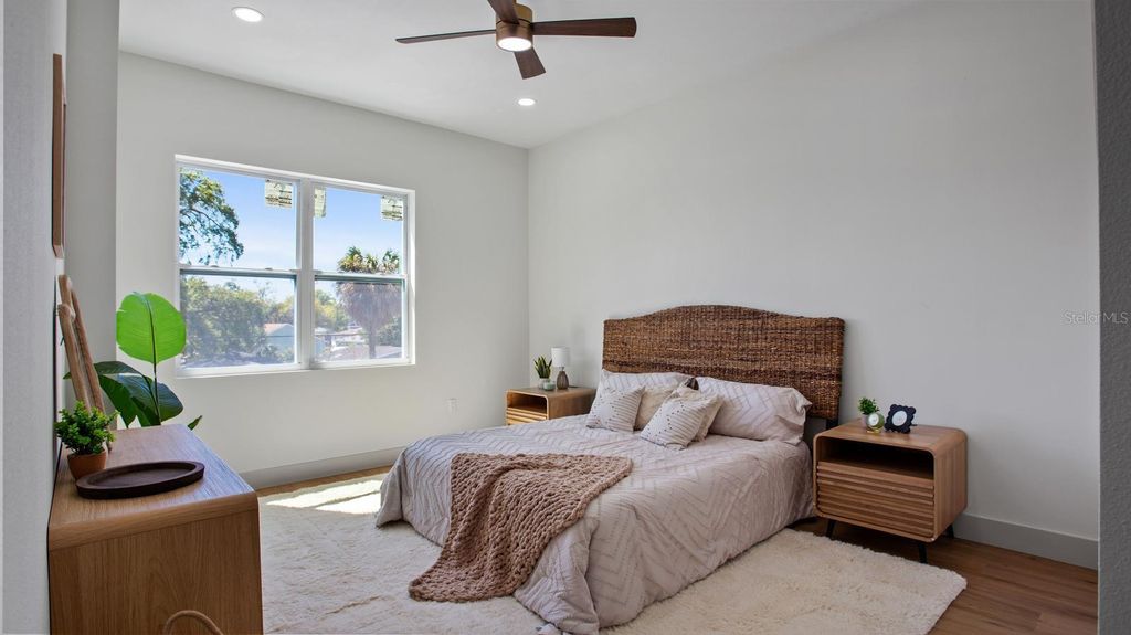 Image 13 of property listing at 1505 W ARCH STREET 2, Tampa, FL 33607