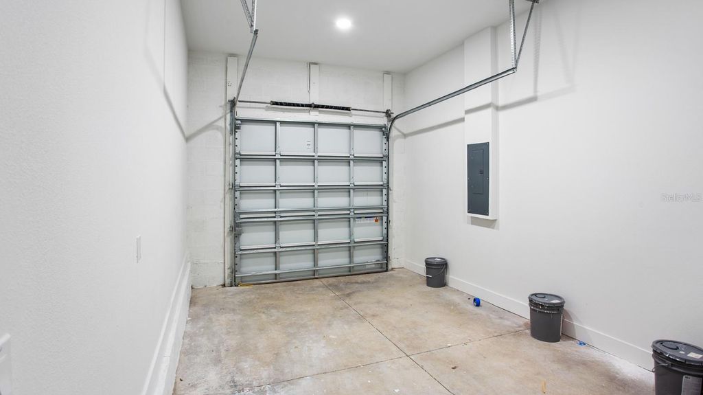 Image 26 of property listing at 1505 W ARCH STREET 2, Tampa, FL 33607