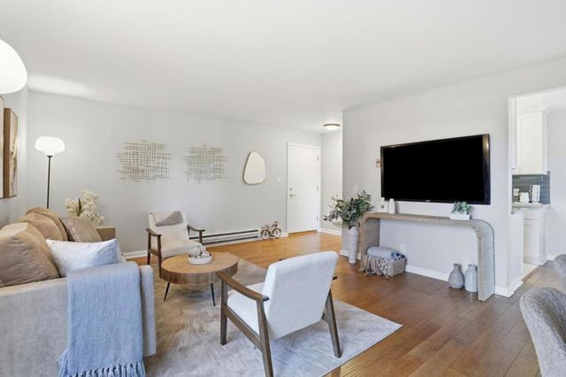 7150 Rainbow Drive 4, San Jose, CA 95129