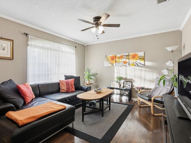 3209 Kingsbury Drive, Mckinney, TX 75069