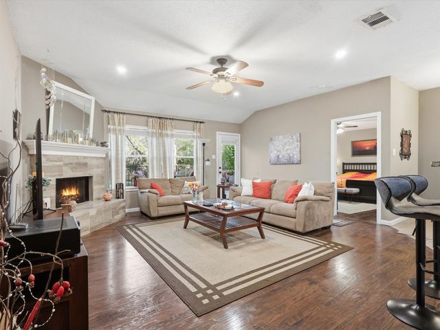 3209 Kingsbury Drive, Mckinney, TX 75069