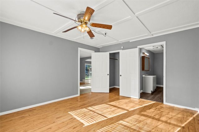 206 S Texas Street, Texas City, TX 77591