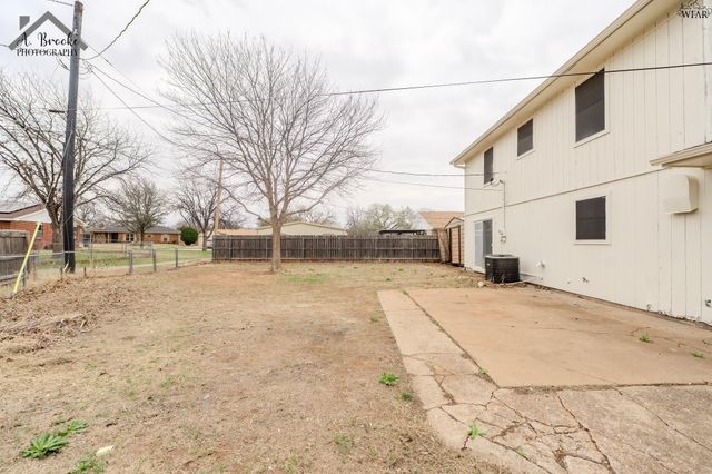 5222 JAMAICA DRIVE, Wichita Falls, TX 76310