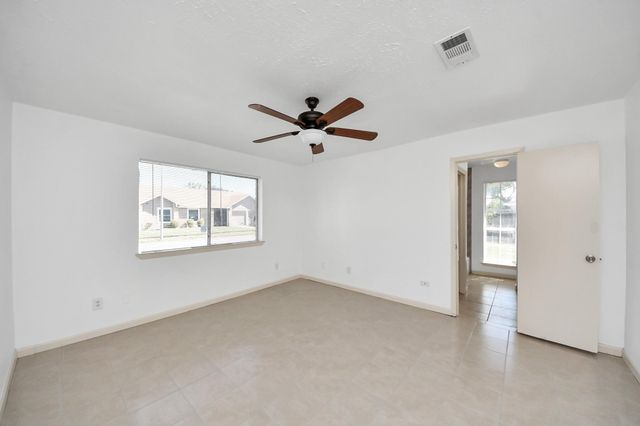 3607 Cheaney Drive, Houston, TX 77066