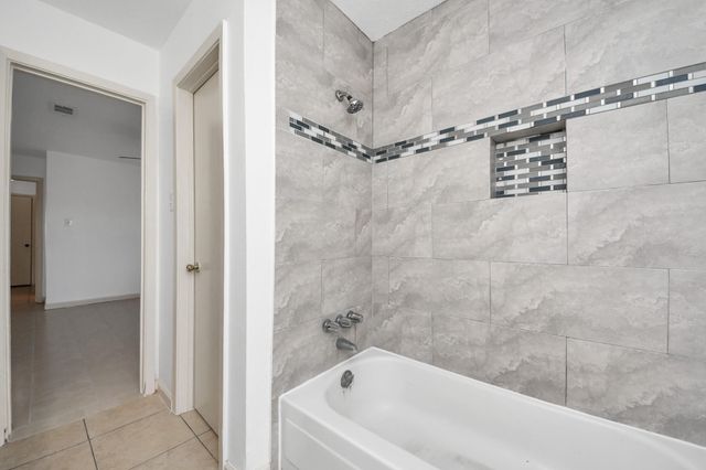 3607 Cheaney Drive, Houston, TX 77066