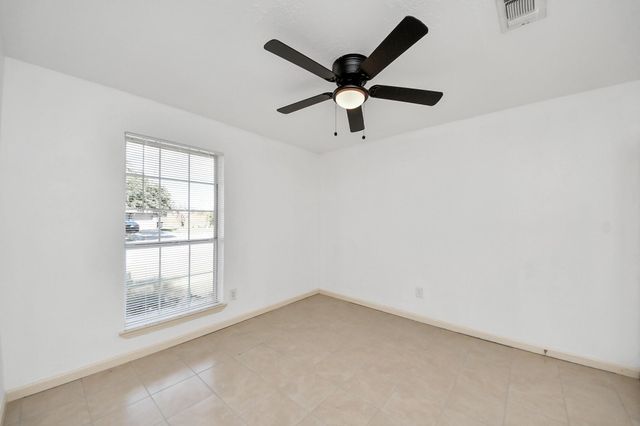 3607 Cheaney Drive, Houston, TX 77066