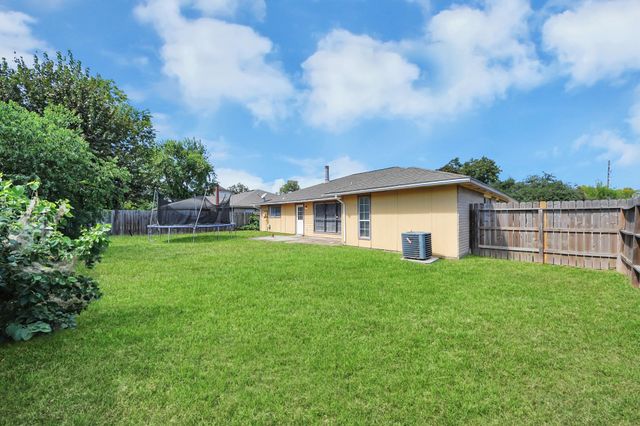 3607 Cheaney Drive, Houston, TX 77066
