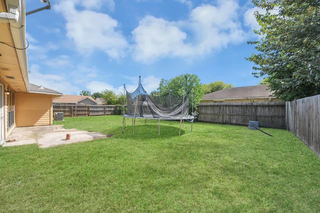 3607 Cheaney Drive, Houston, TX 77066