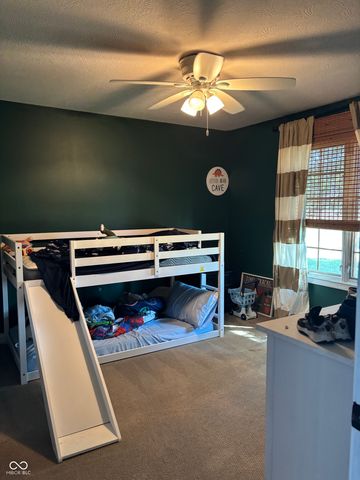 5556 W Stinemyer Road, New Palestine, IN 46163