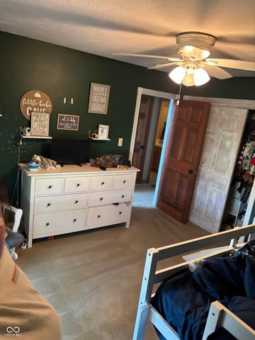 5556 W Stinemyer Road, New Palestine, IN 46163