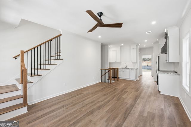 1123 Riverside Terrace, Gainesville, GA 30501