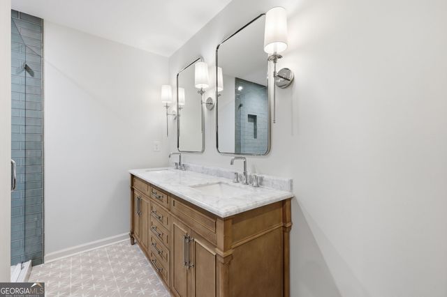 1123 Riverside Terrace, Gainesville, GA 30501