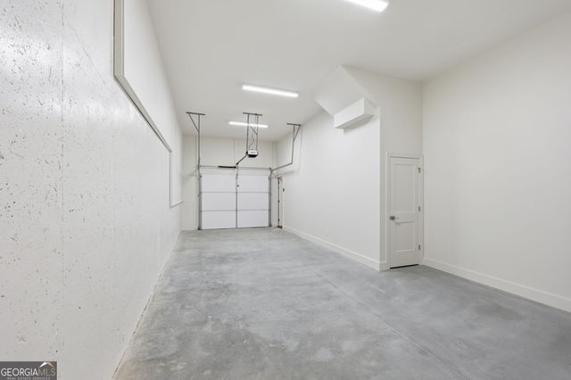 1123 Riverside Terrace, Gainesville, GA 30501