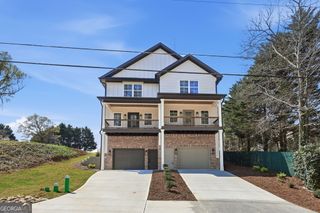 1123 Riverside Terrace, Gainesville, GA 30501