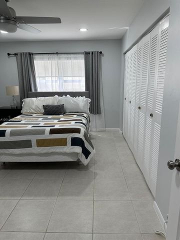 5169 Lakefront Blvd D, Delray Beach, FL 33484