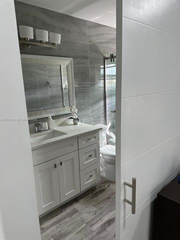 5169 Lakefront Blvd D, Delray Beach, FL 33484
