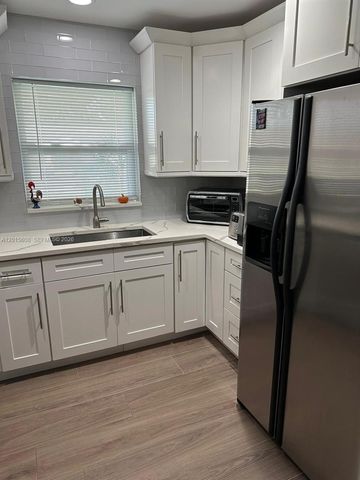 5169 Lakefront Blvd D, Delray Beach, FL 33484