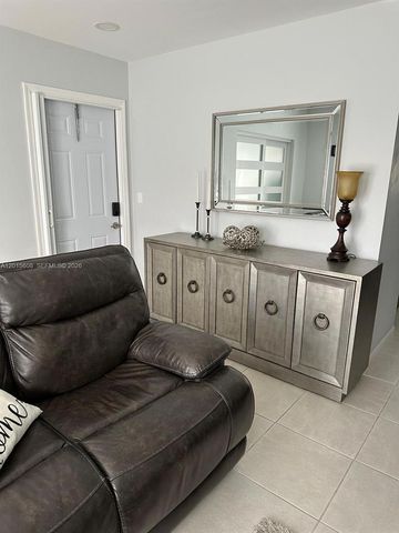 5169 Lakefront Blvd D, Delray Beach, FL 33484