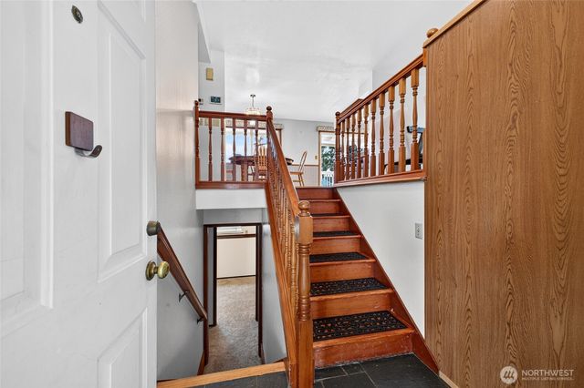 3416 Scenic Place SE, Auburn, WA 98092