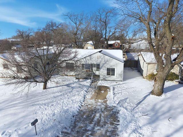129 S Kokomo Ave, Derby, KS 67037