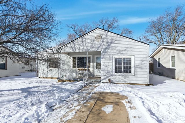 129 S Kokomo Ave, Derby, KS 67037