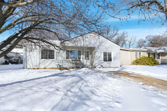 129 S Kokomo Ave, Derby, KS 67037