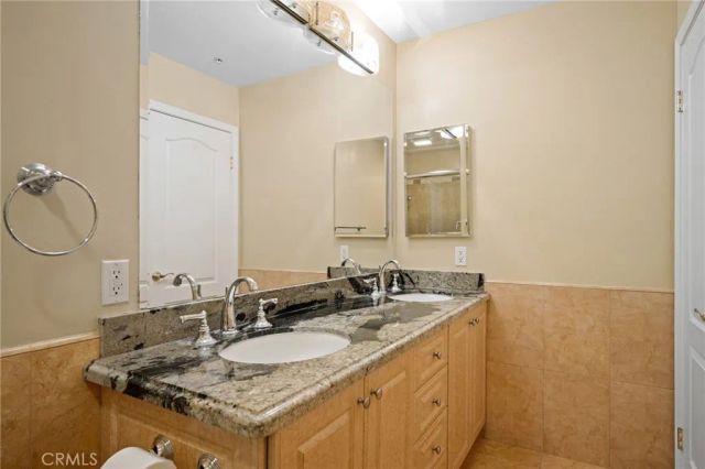 983 Calle Amable, Glendale, CA 91208