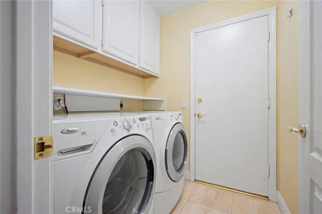 983 Calle Amable, Glendale, CA 91208