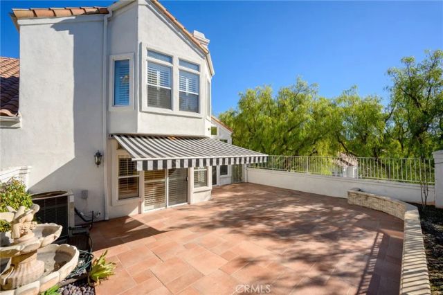 983 Calle Amable, Glendale, CA 91208