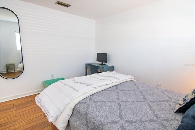 4050 4TH STREET N 116, St Petersburg, FL 33703