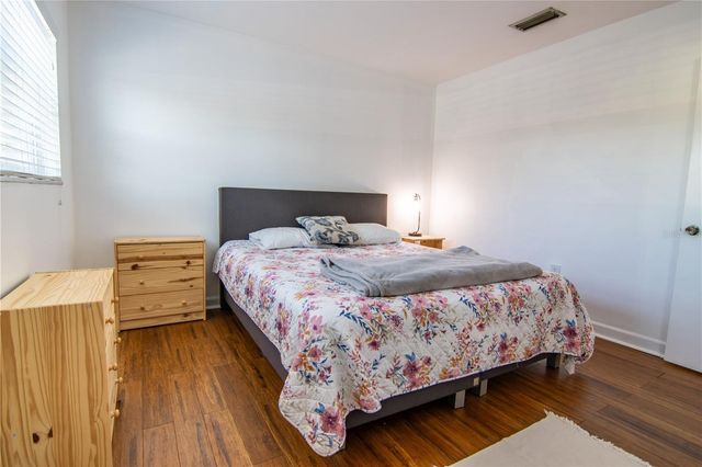 4050 4TH STREET N 116, St Petersburg, FL 33703