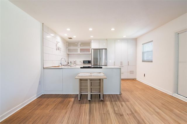 4050 4TH STREET N 116, St Petersburg, FL 33703