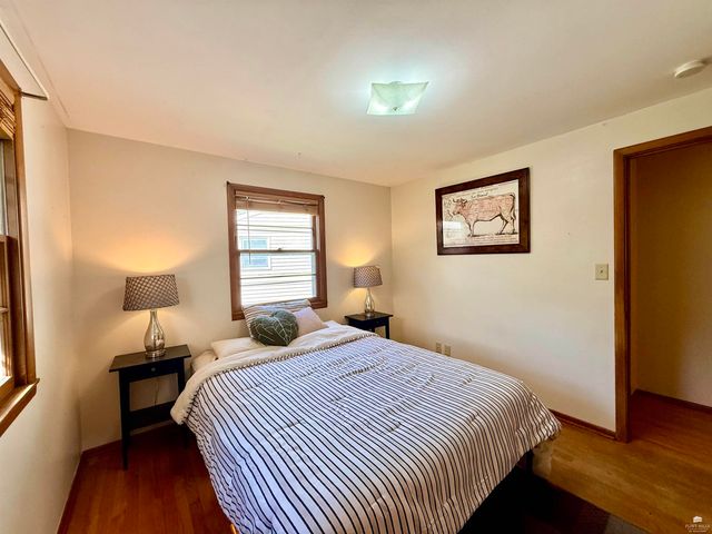 809 Goodrich Drive, Manhattan, KS 66502