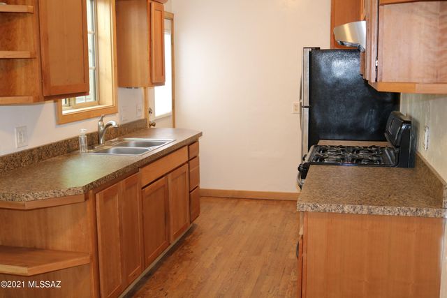 1202 N Tucson Boulevard, Tucson, AZ 85716