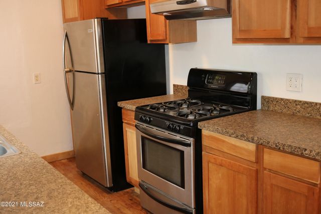 1202 N Tucson Boulevard, Tucson, AZ 85716