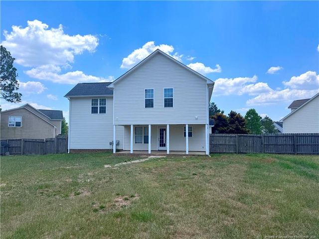 115 Dover Court E, Sanford, NC 27332