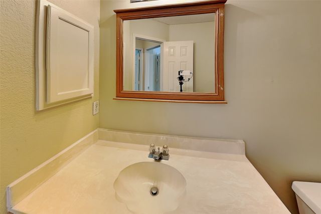 7101 Charleston Drive, Rowlett, TX 75089