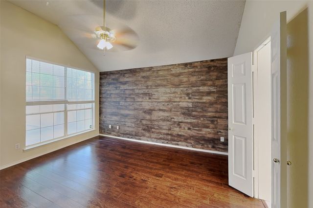 7101 Charleston Drive, Rowlett, TX 75089