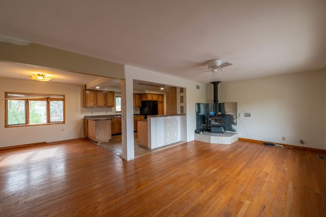 1785 W Pines Road, Oregon, IL 61061