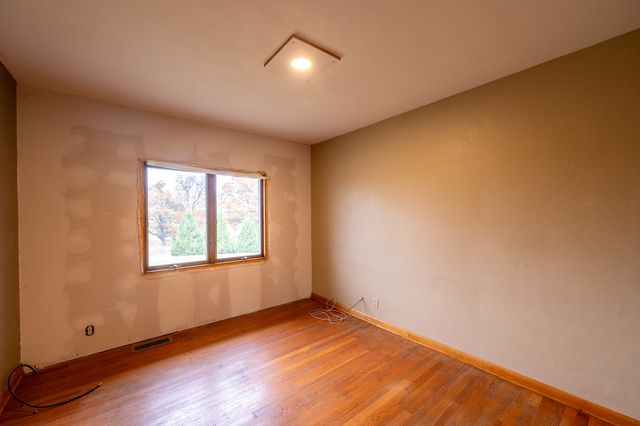 1785 W Pines Road, Oregon, IL 61061