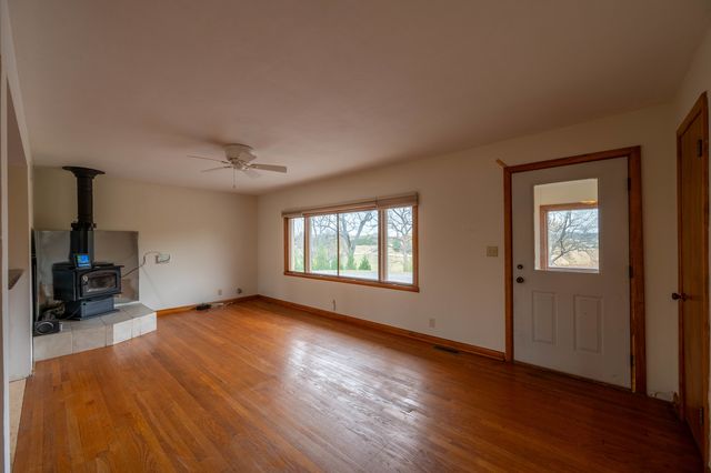 1785 W Pines Road, Oregon, IL 61061